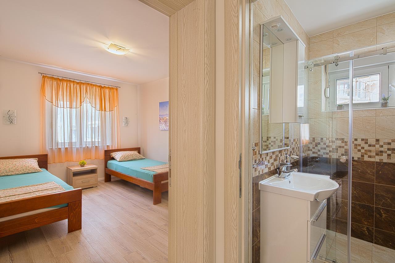 Apartman Aleksandra Budva Buitenkant foto